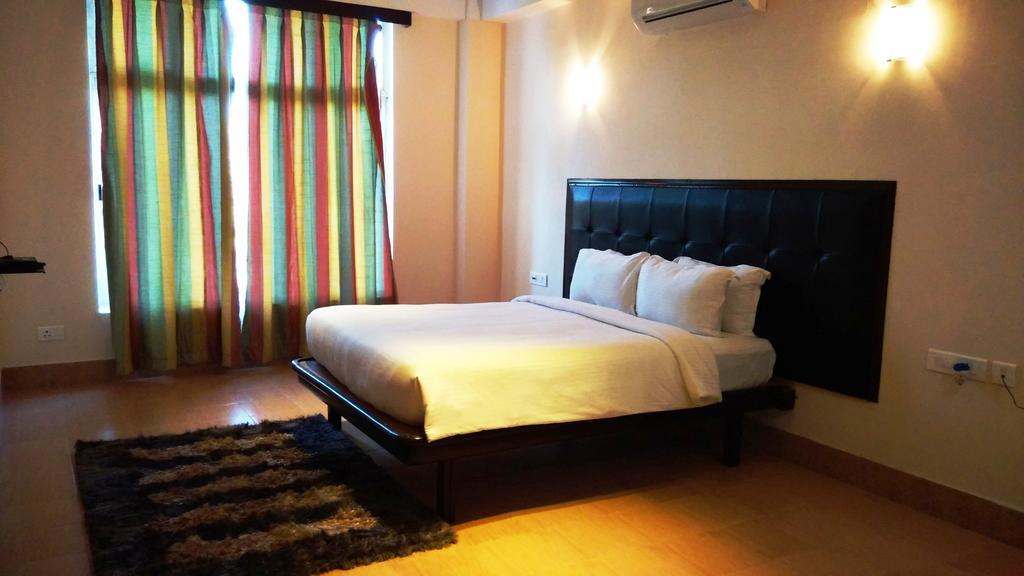 Polo Tura Hotel Ruang foto